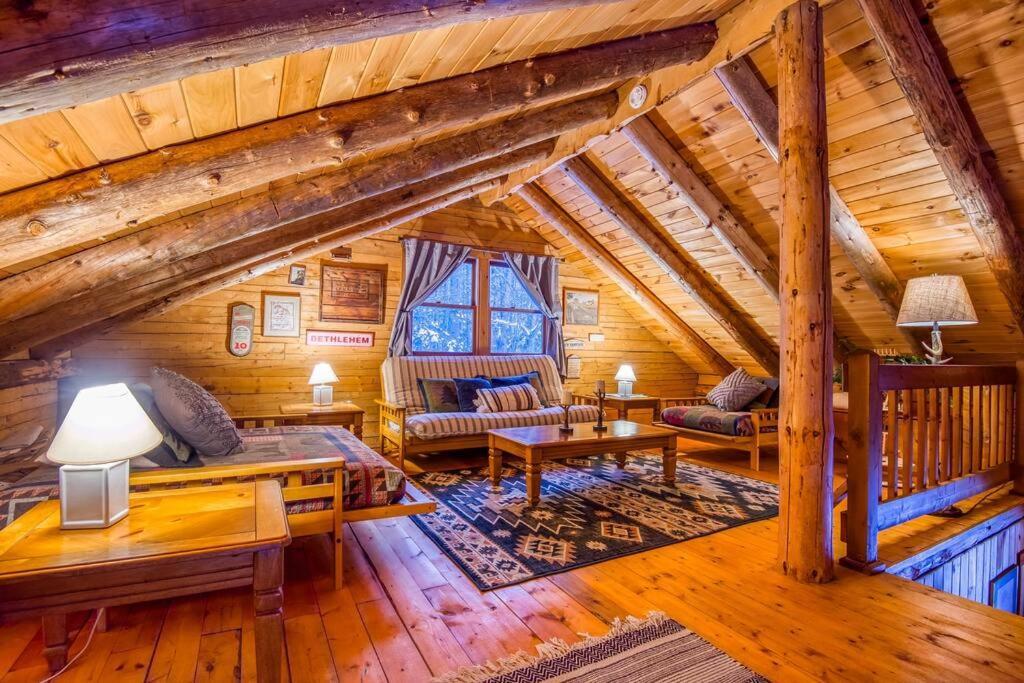 Family-Focused & Pet-Friendly Log Cabin With 4Br 2Ba Sleeps 10 베들레헴 외부 사진